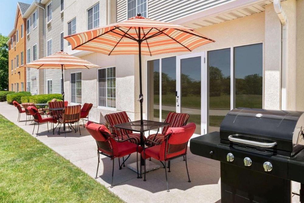 Hawthorn Suites By Wyndham Decatur
